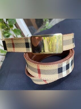 Burberry Vintage Beige Tan Check Canvas Belt with Gold Buckle. Unisex